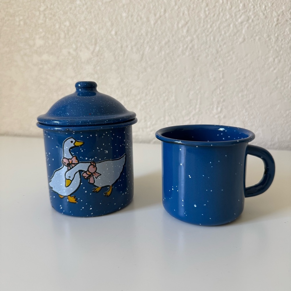 Vintage Enamelware Blue Duck Design Mug set 11oz
